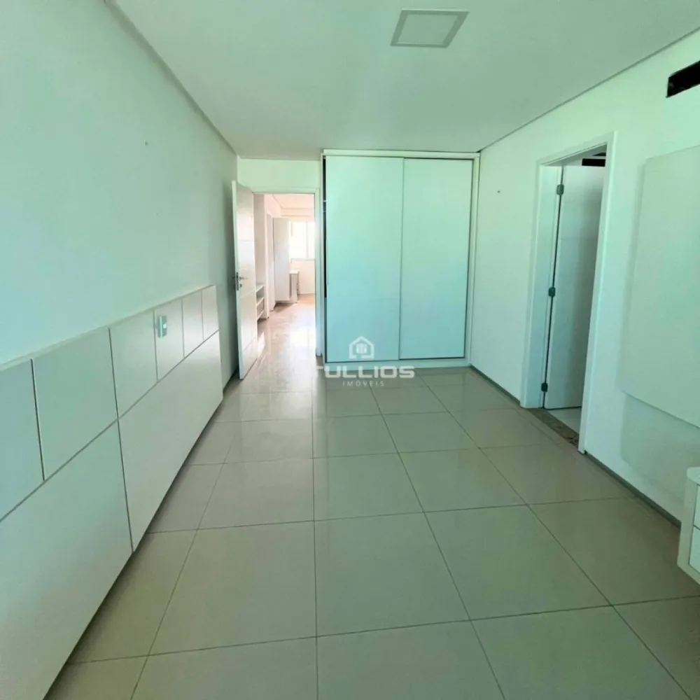 Apartamento no condomínio Ecolagune