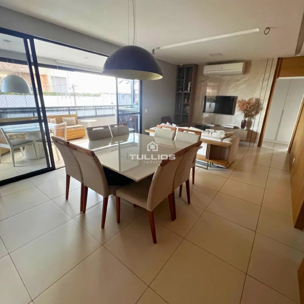 Apartamento à Venda na Península – Elegância e Vista Mar