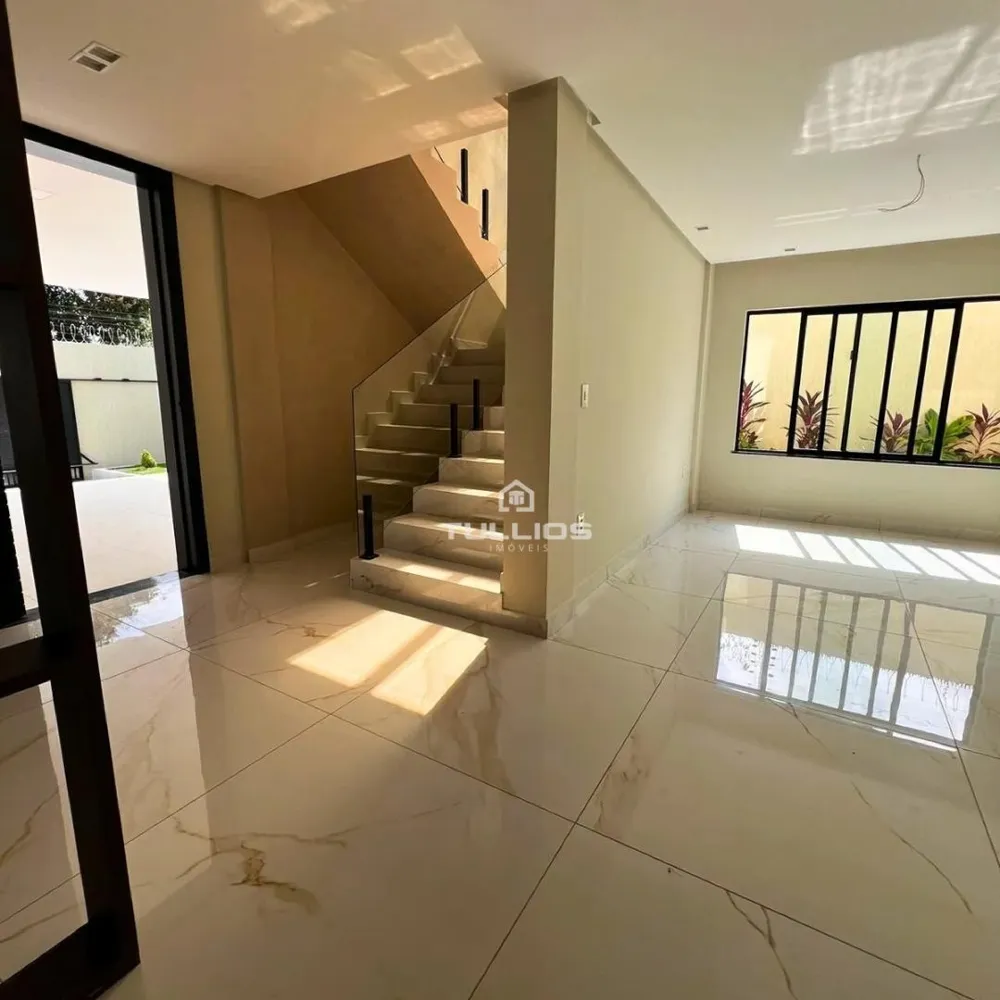 Casa duplex à venda no Araçagy – Próximo à Praia do Meio! 🌊
