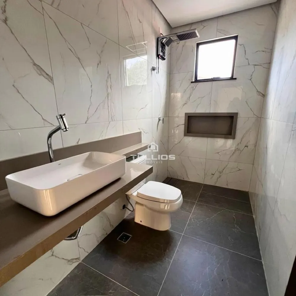 Casa duplex à venda no Araçagy – Próximo à Praia do Meio! 🌊