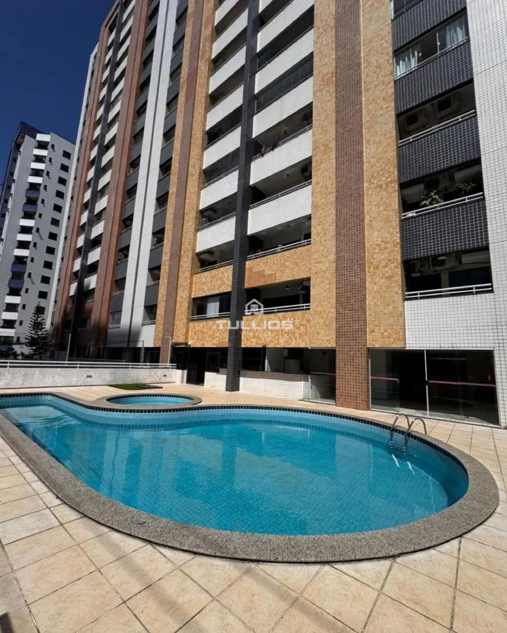 Apartamento à Venda no Renascença – Vista Mar e Sofisticação em Cada Detalhe! 🌅
