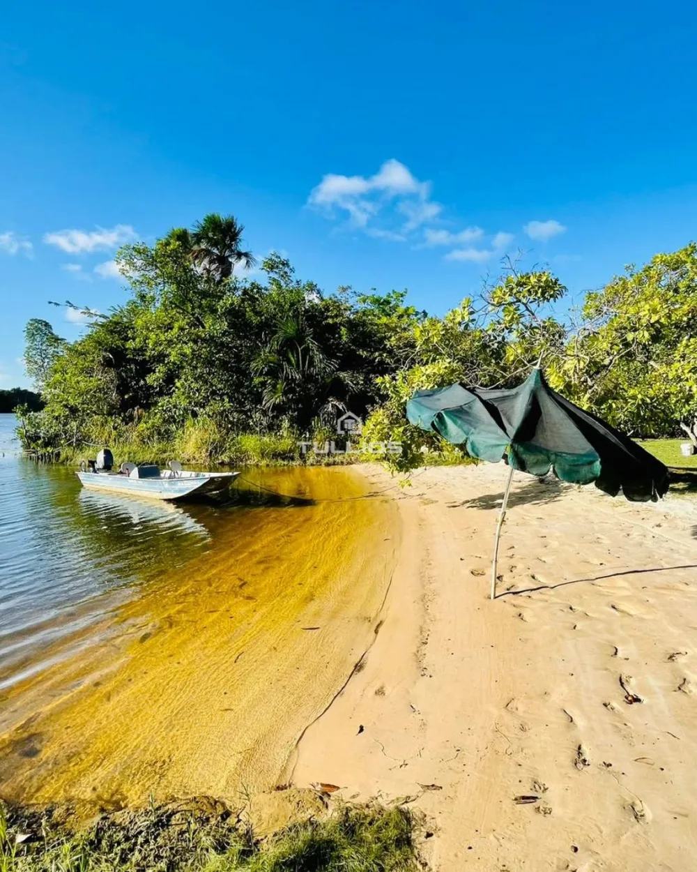 Mansão Beira-Rio à Venda / Barreirinhas (MA), Rio Preguiças