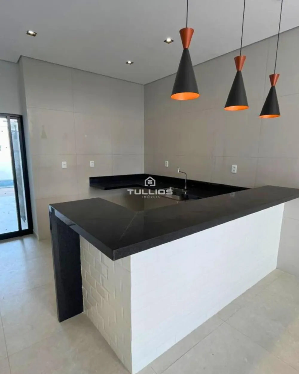 Casa à venda no Araçagy –lado praia!