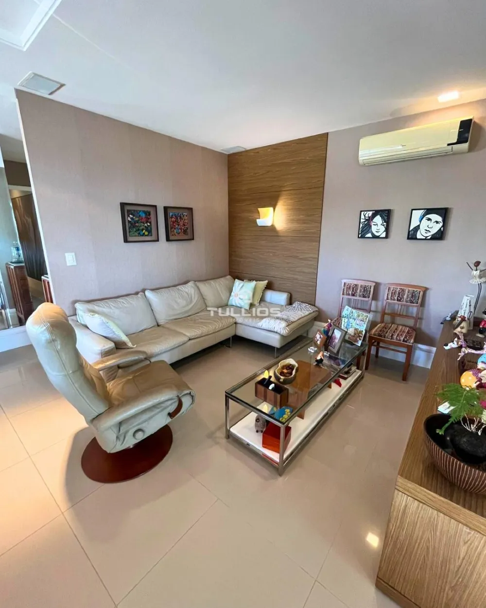 Apartamento à venda na Península – Alto padrão, vista mar e porteira fechada.