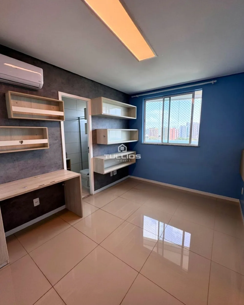 APARTAMENTO À VENDA NO RENASCENÇA – FRENTE MAR