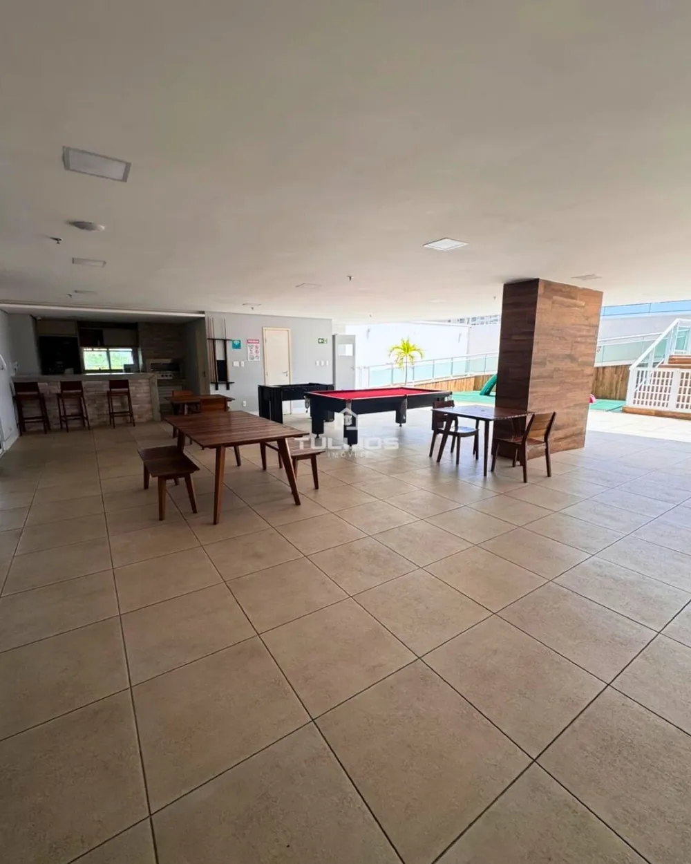 APARTAMENTO À VENDA NO RENASCENÇA – FRENTE MAR