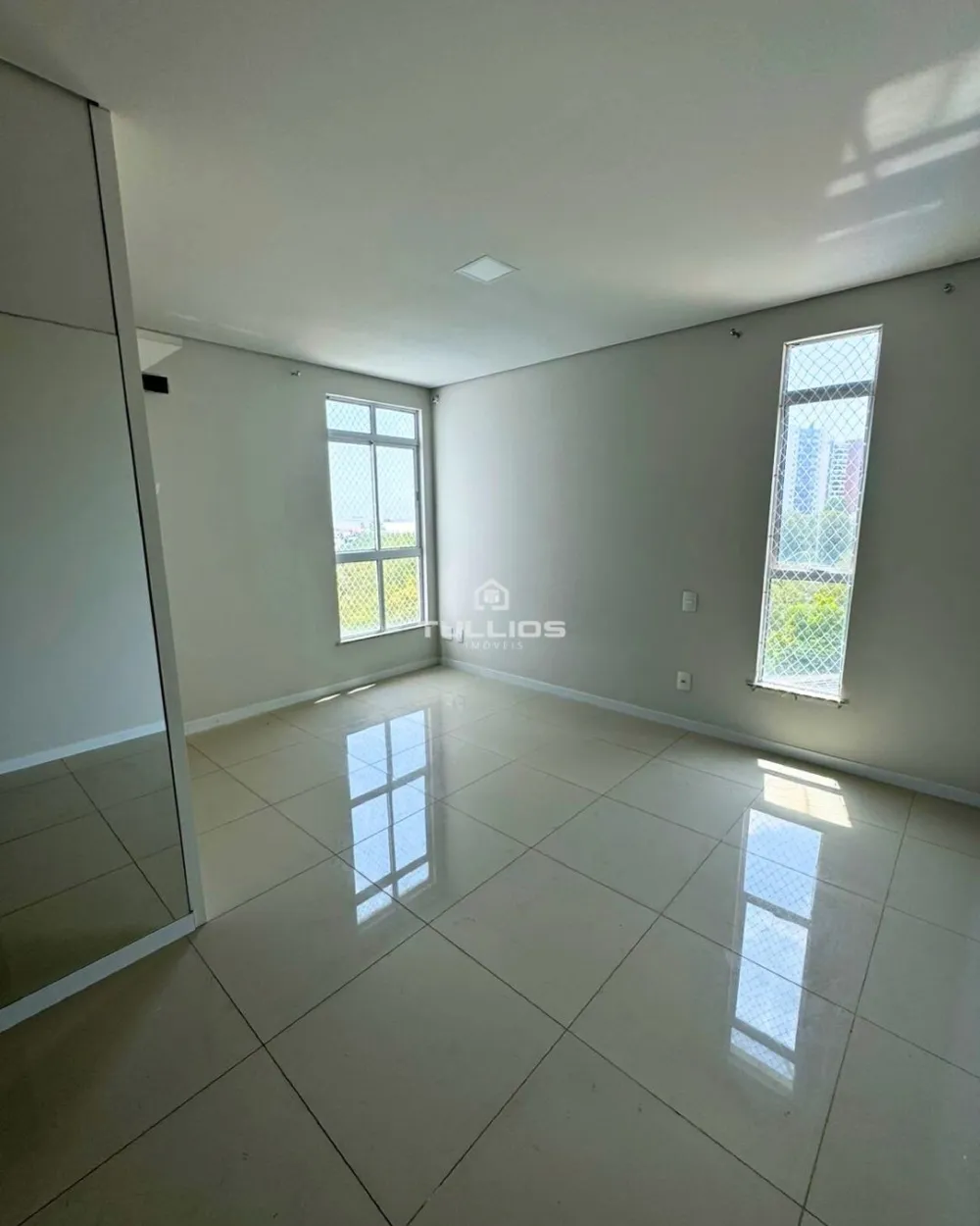 RENASCENÇA – APARTAMENTO EXCLUSIVO COM VISTA MAR ✨