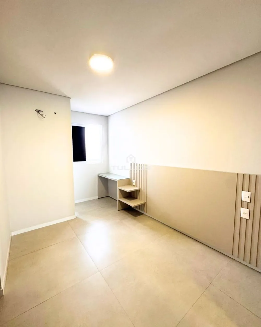 Apartamento para Locação – Ponta D’Areia