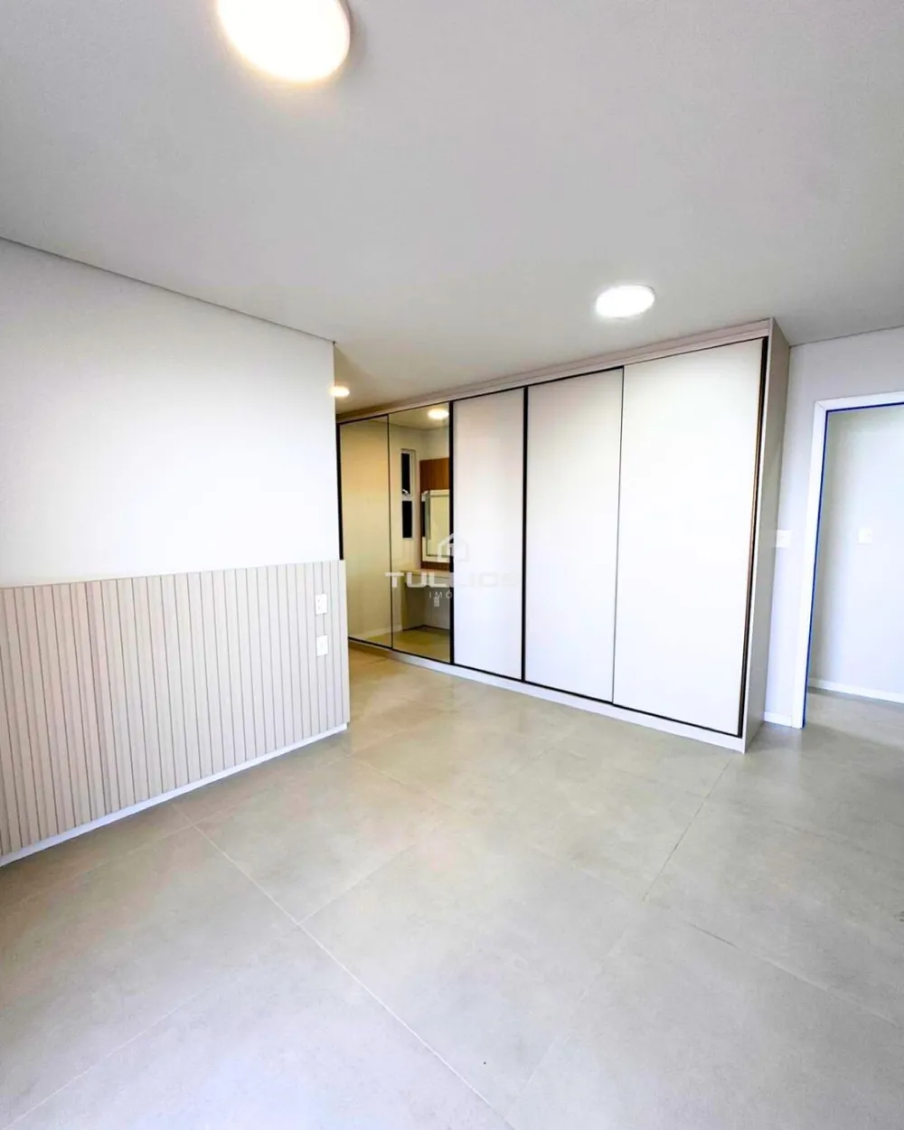 Apartamento para Locação – Ponta D’Areia
