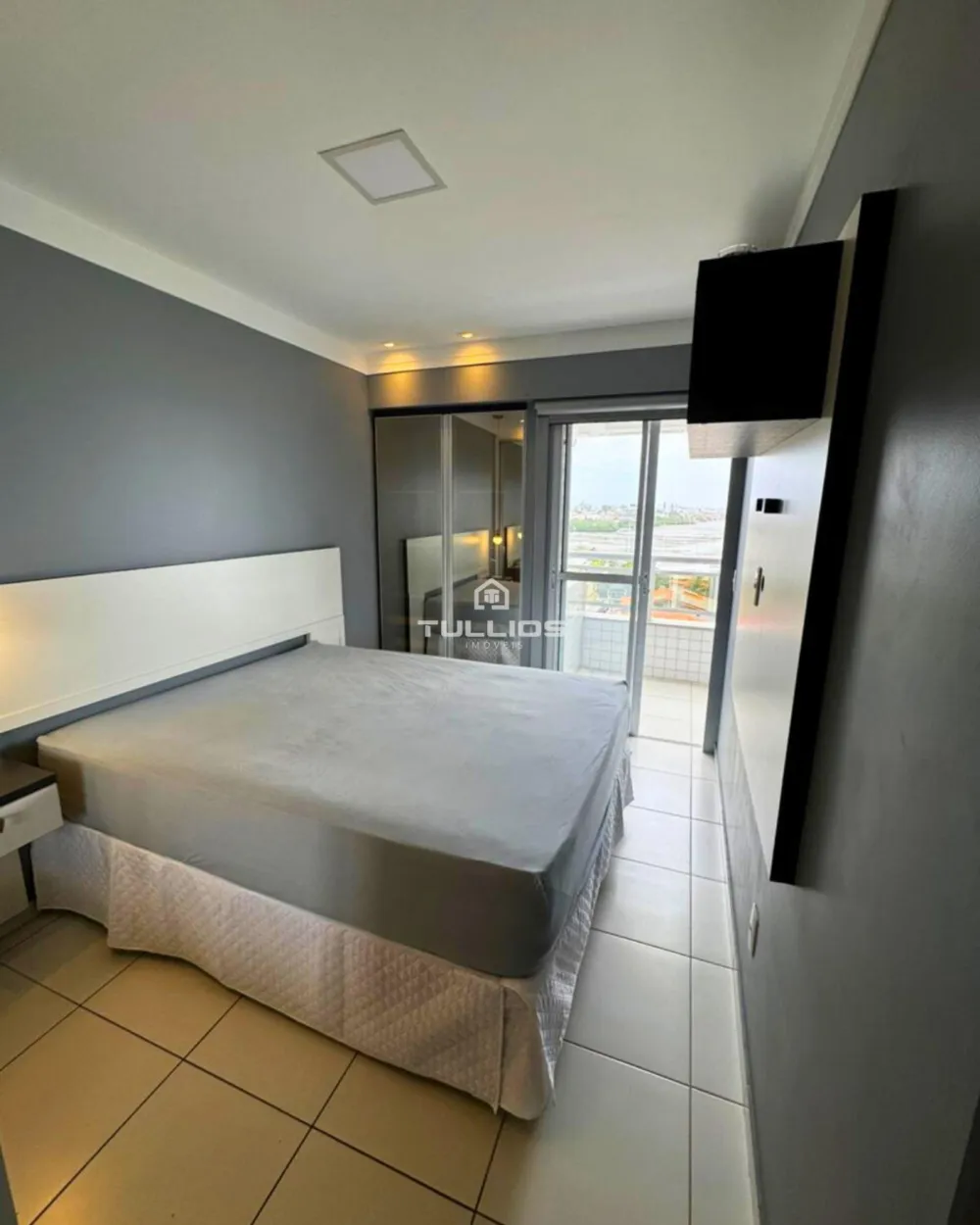 Apartamento à Venda na Península – Vista Mar