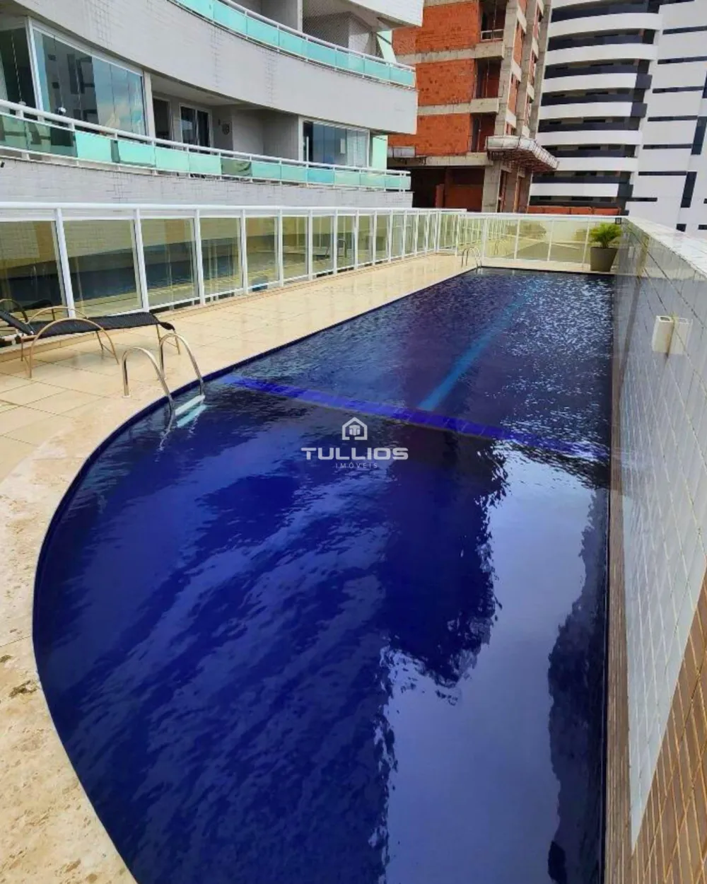 Apartamento à Venda na Península – Vista Mar