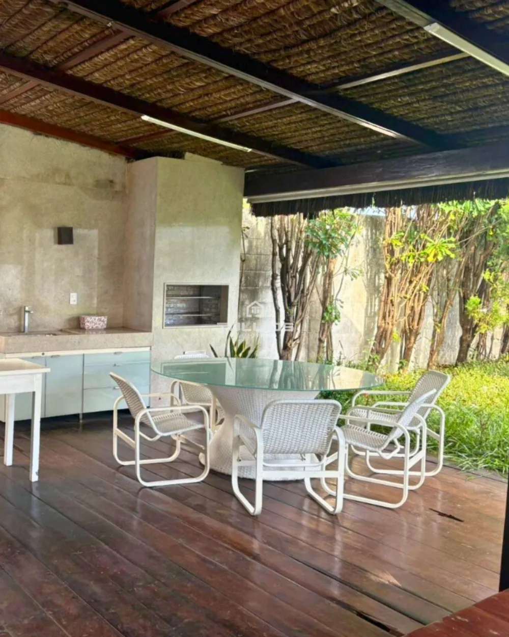 Casa à Venda – Olho D’Água