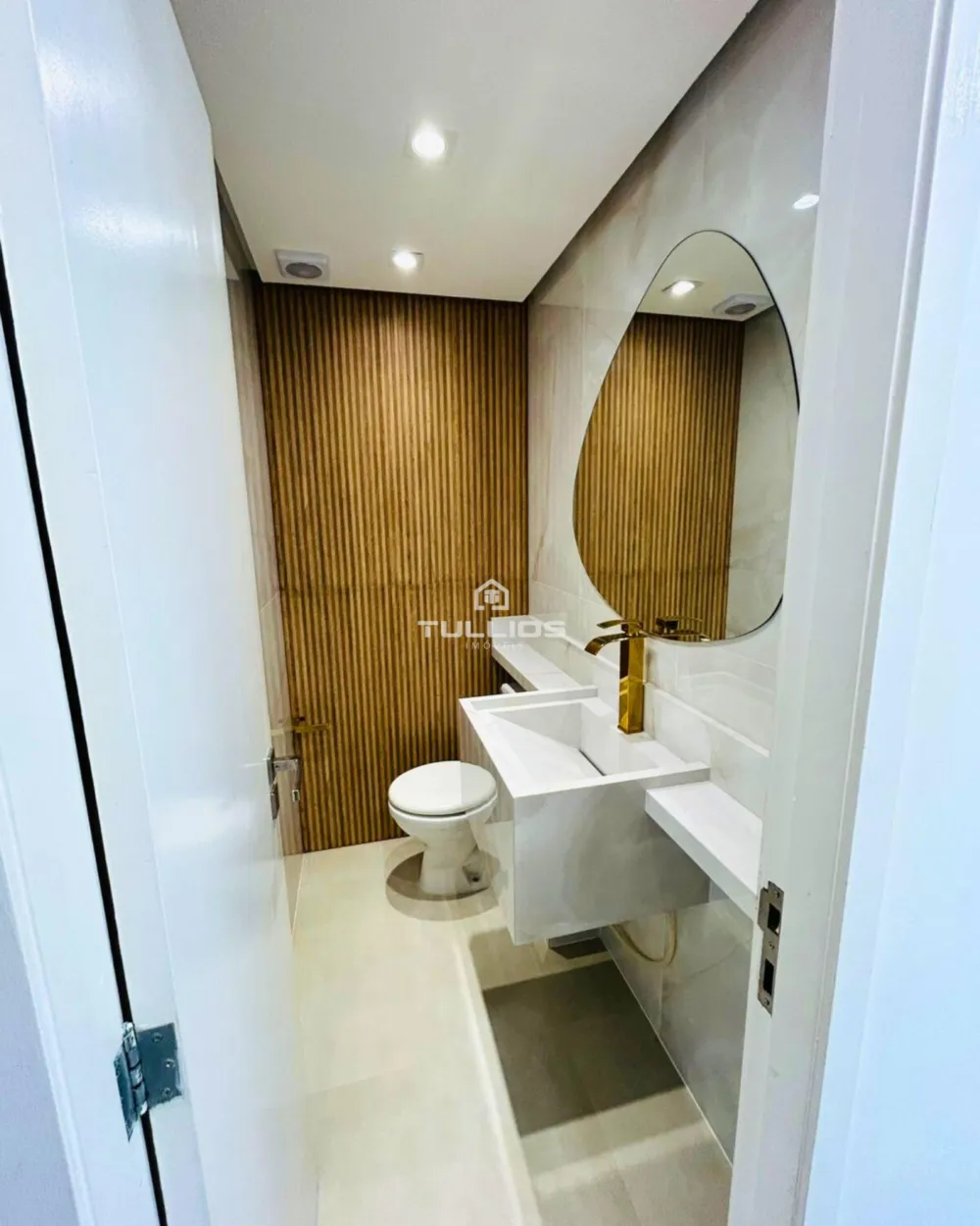 Apartamento à Venda  | Ponta D