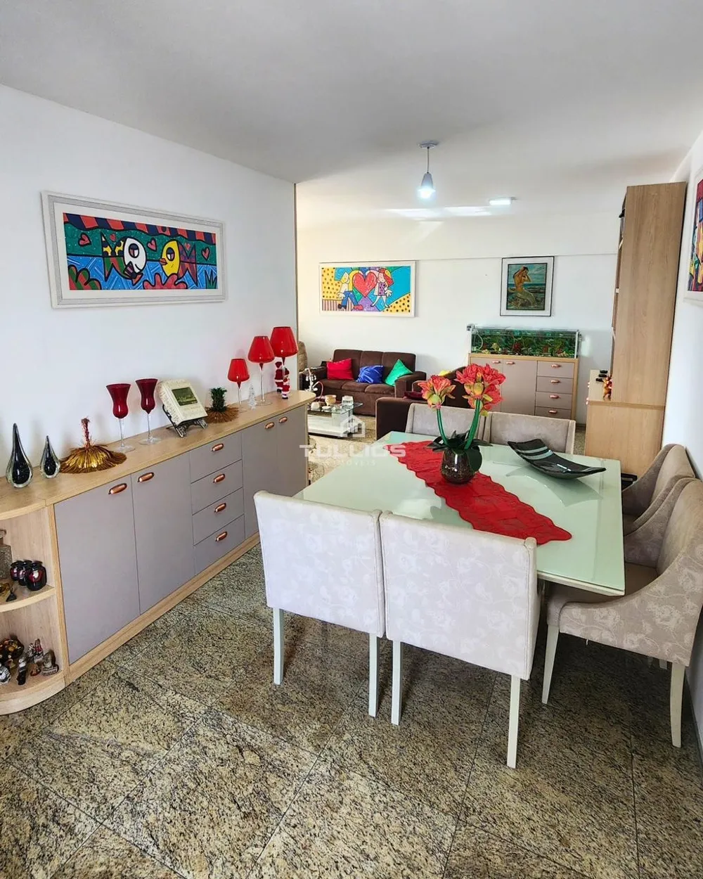 Oportunidade Exclusiva: Apartamento Amplo de Alto Padrão