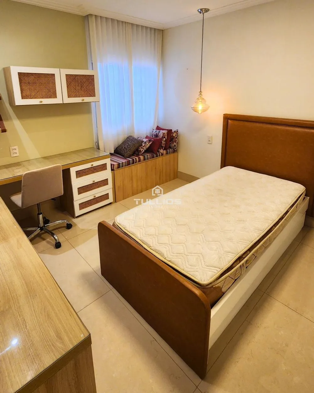LINDÍSSIMO APARTAMENTO À VENDA  | PENÍNSULA DA PONTA D’AREIA