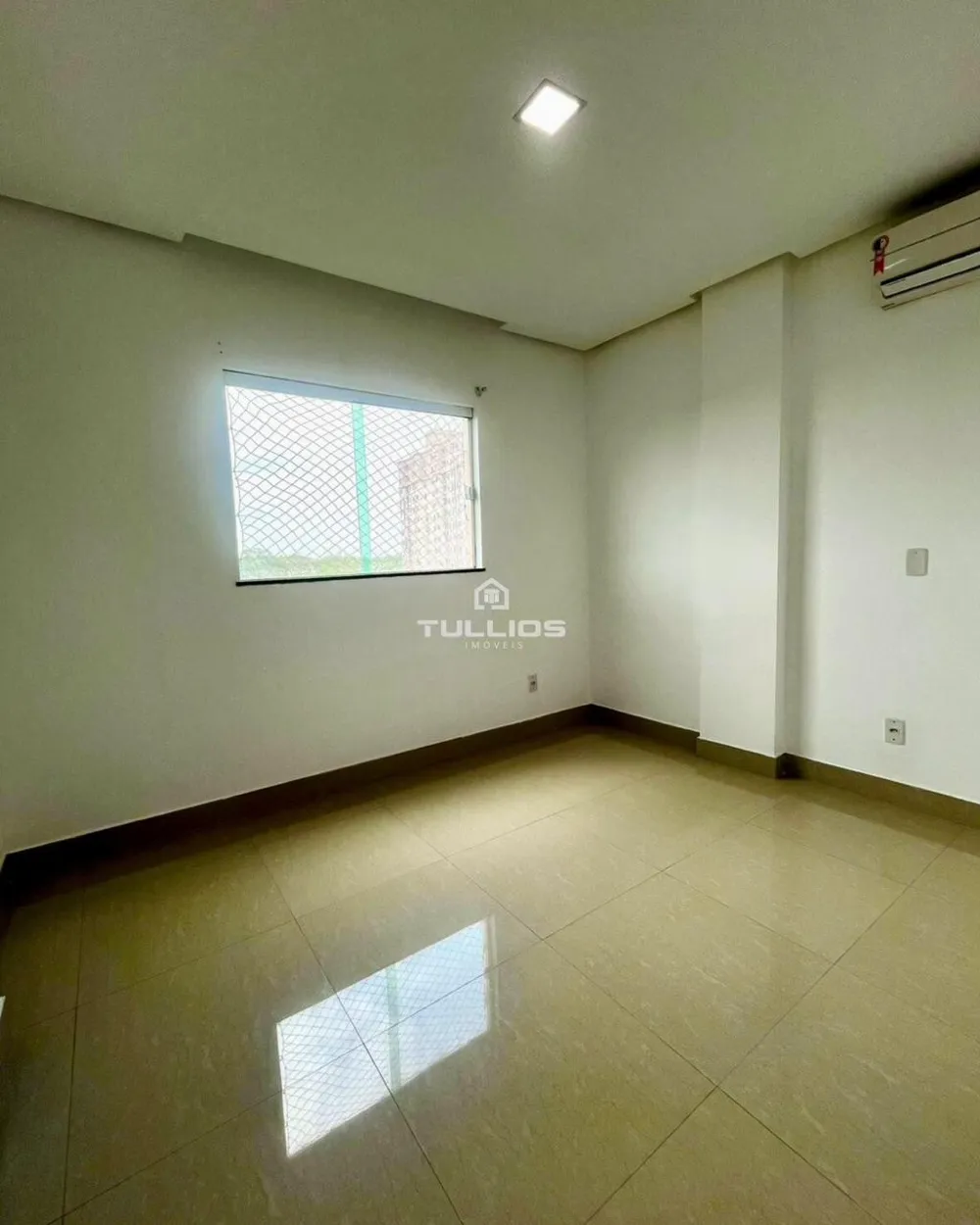 Apartamento à Venda | 95m² | Lado Praia 