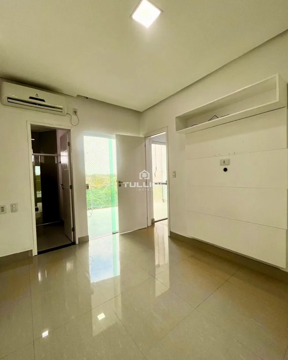 Apartamento à Venda | 95m² | Lado Praia 