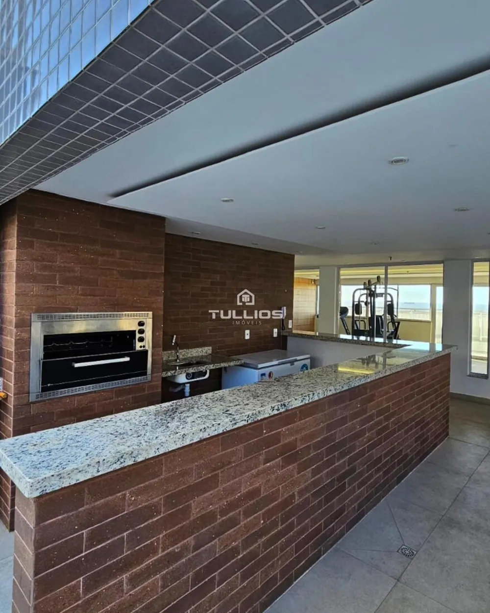 Excelente apartamento à venda na Av. dos Holandeses: