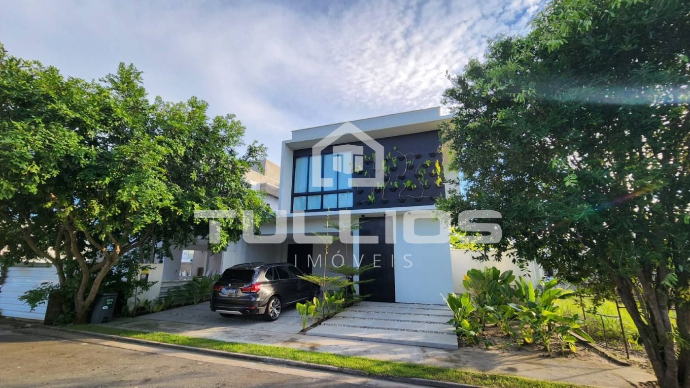 VENDA - Casa com 4 suítes no Araçagy