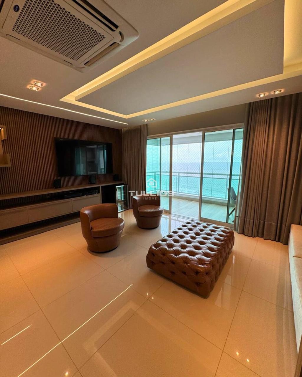 Encante-se com este Belíssimo Apartamento na Península – Vista Mar Deslumbrante