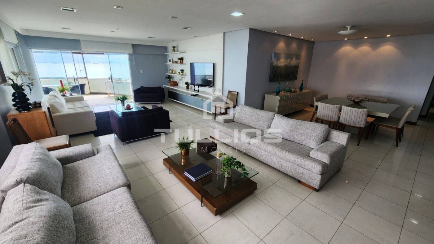 Apartamento à venda com 4 Suítes na Ponta do Farol