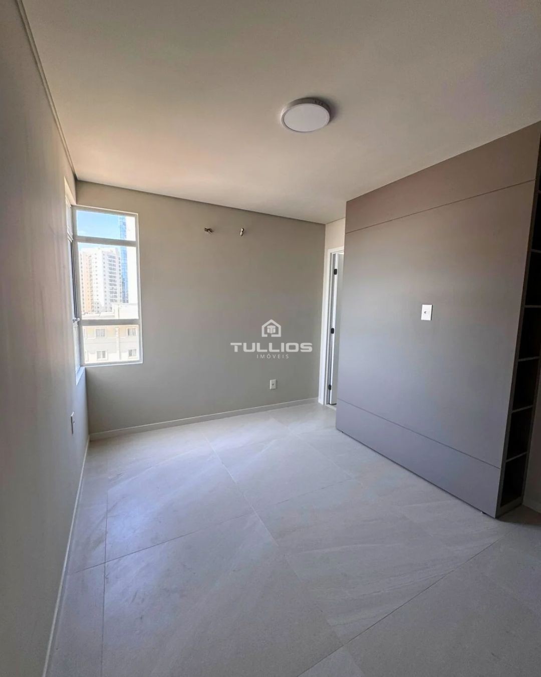 Apartamento para Locação – Ponta D’Areia | Vista Mar
