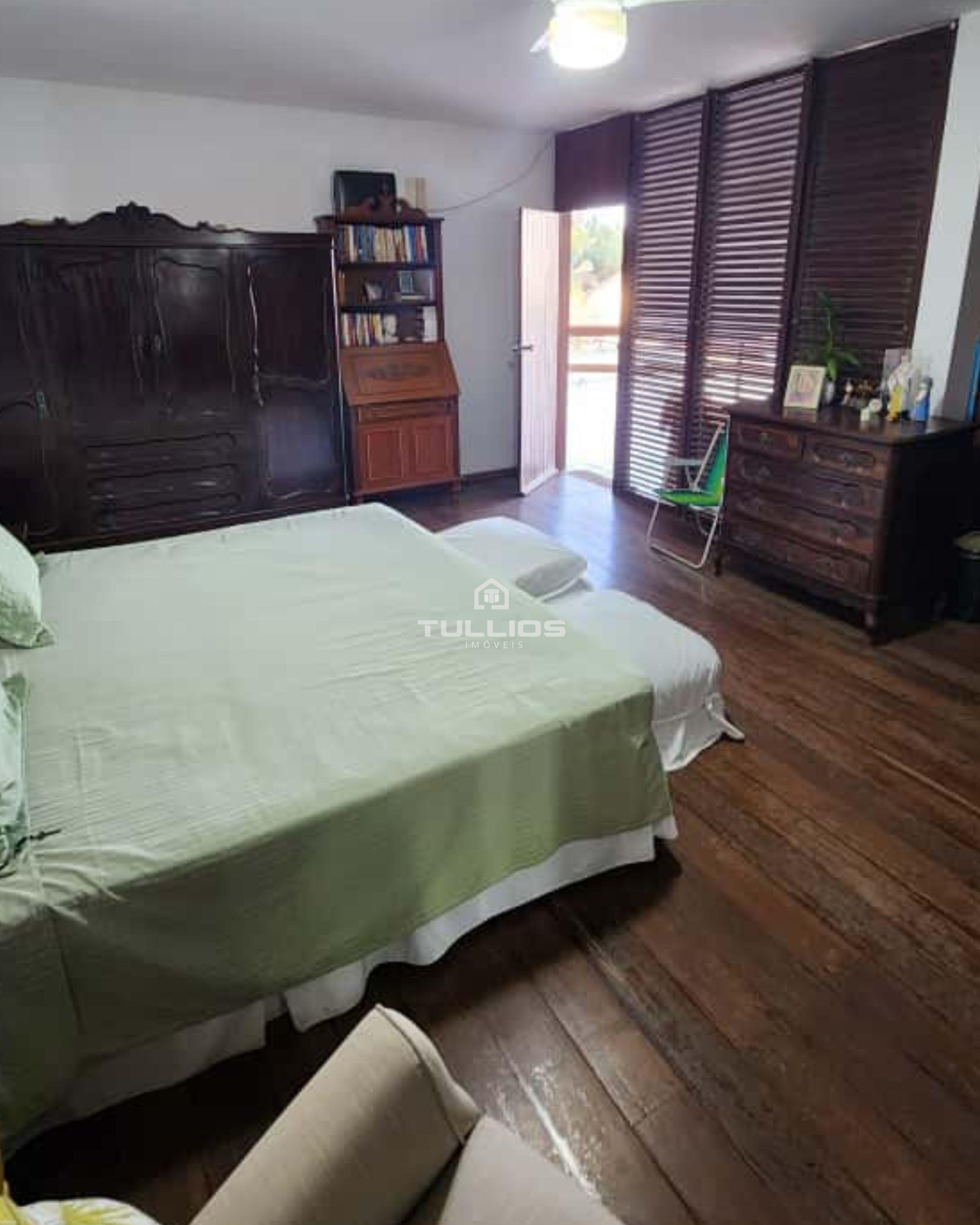 Casa à venda – Calhau