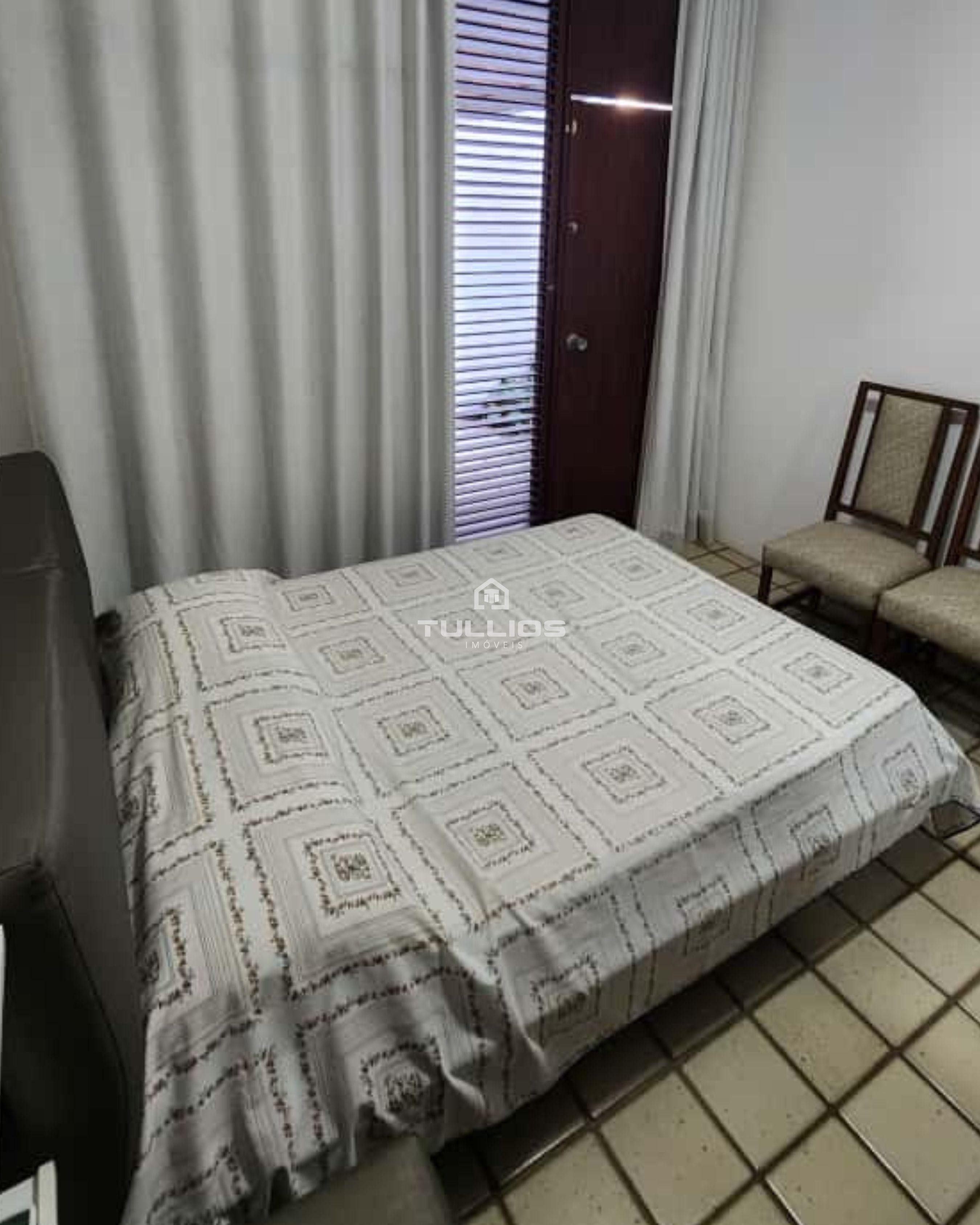 Casa à venda – Calhau