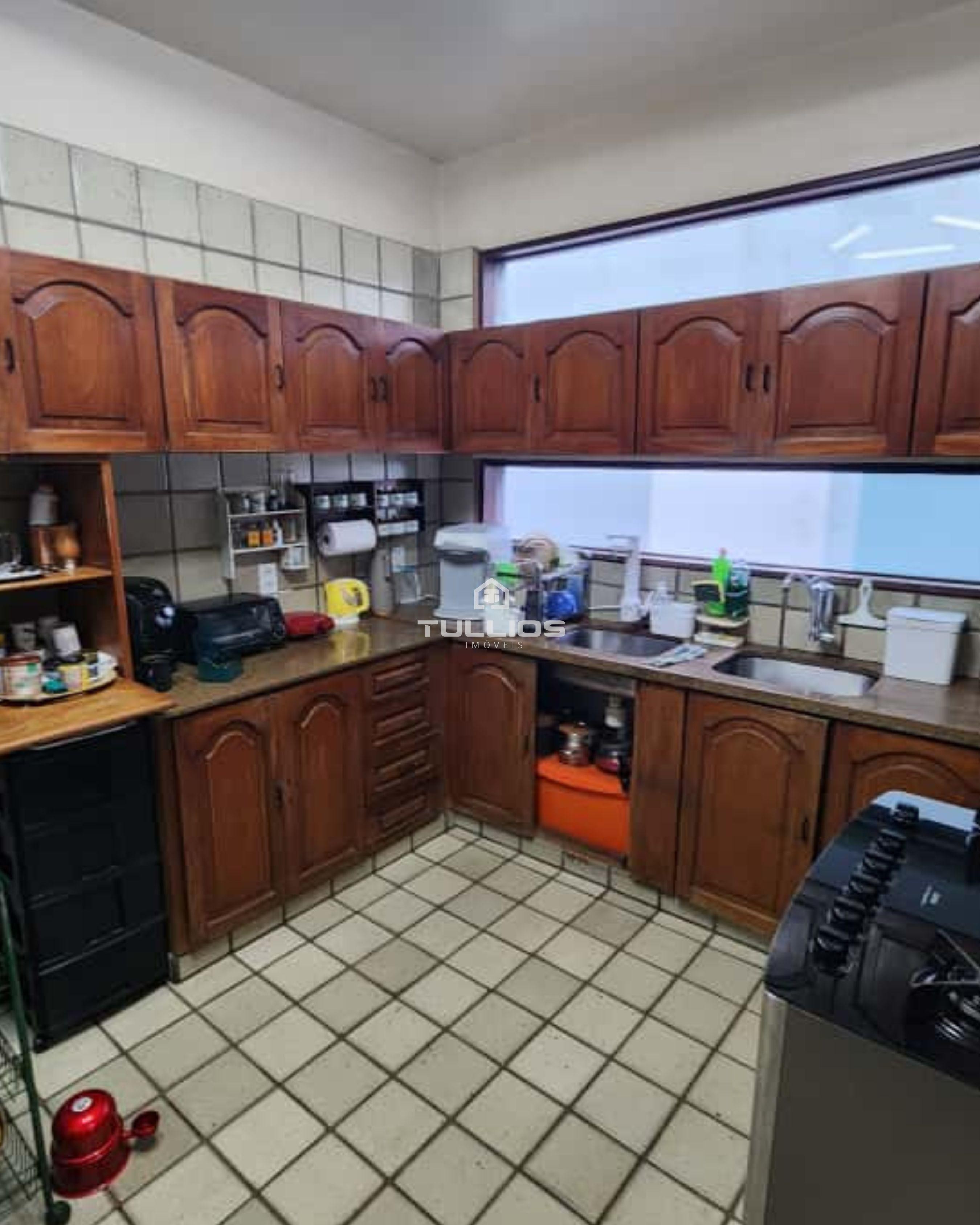 Casa à venda – Calhau