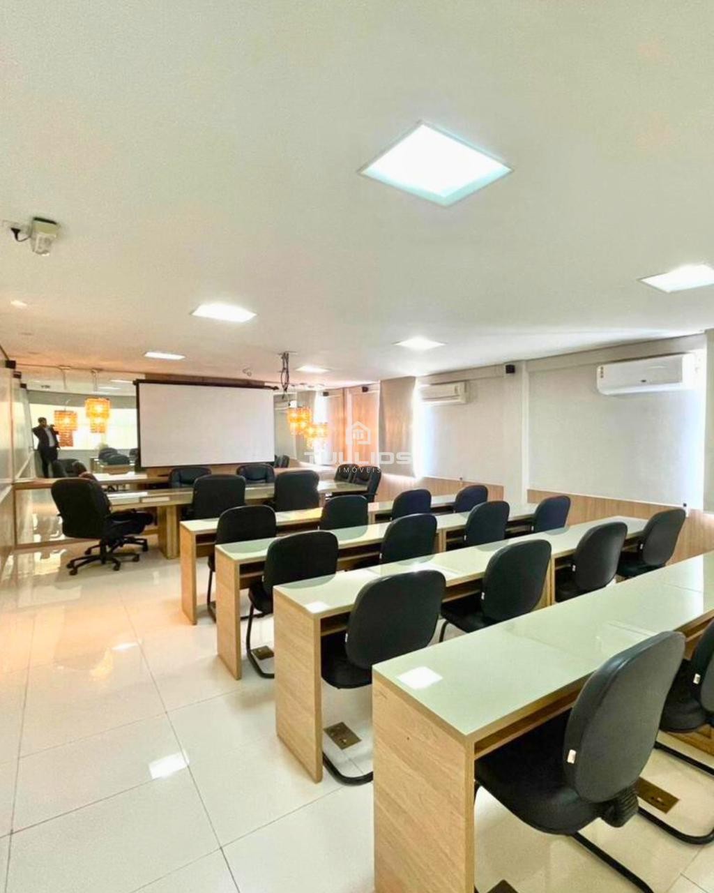 Locação - Prédio Comercial na Av. São Luís Rei de França