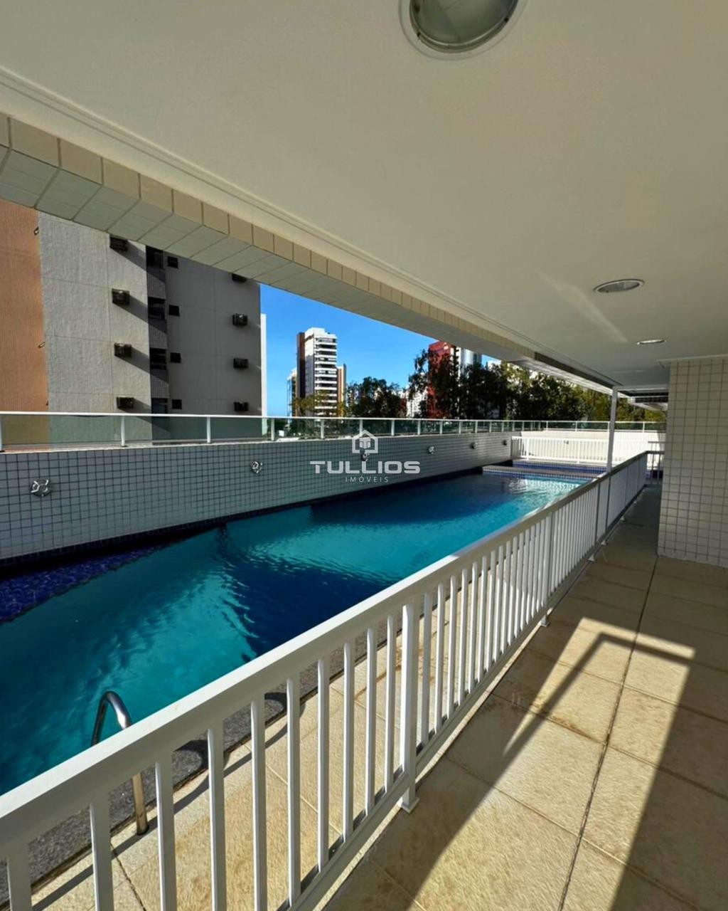 Apartamento de alto padrão, pronto pra morar, em uma das localizações mais desejadas da cidade.