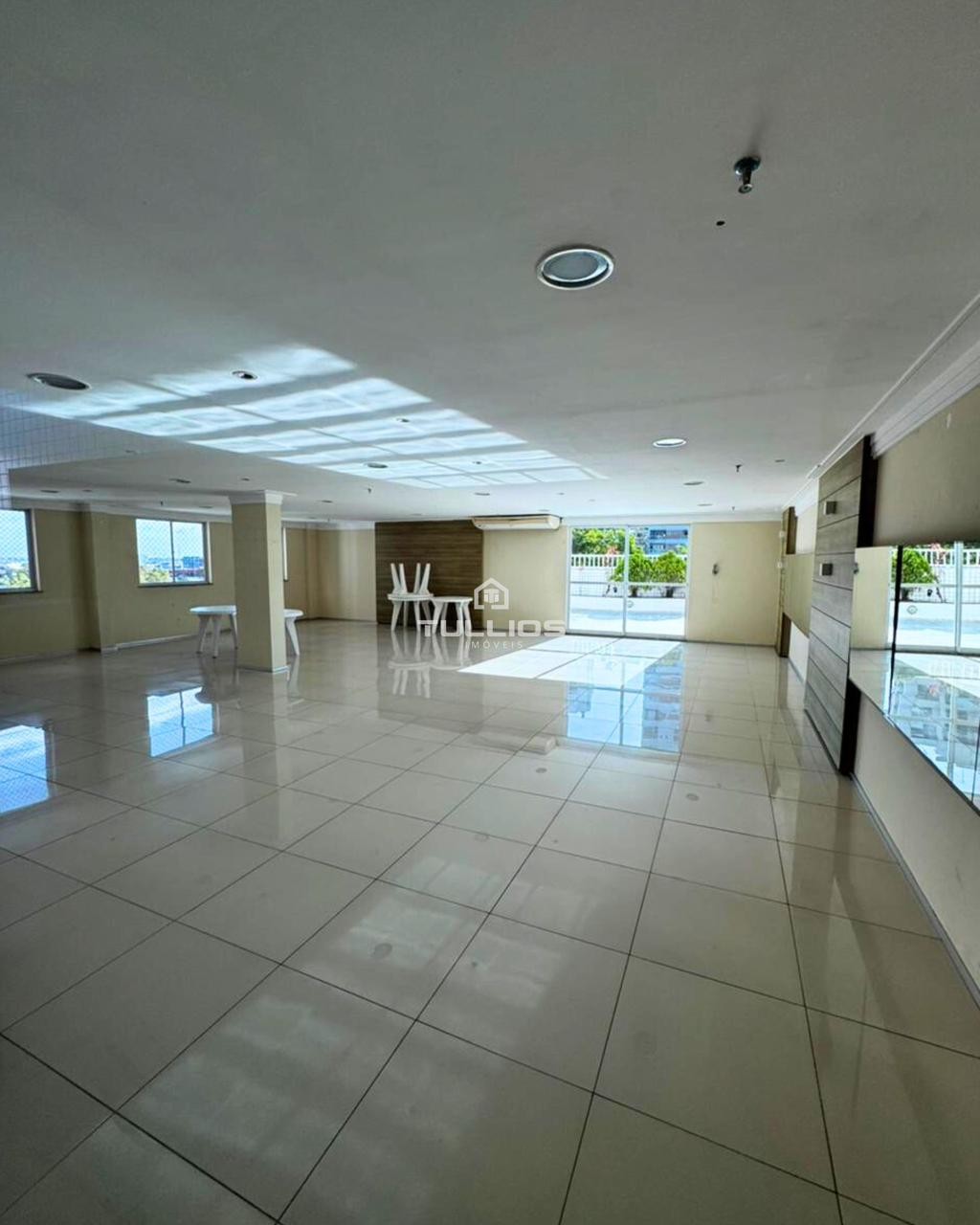 Apartamento de alto padrão, pronto pra morar, em uma das localizações mais desejadas da cidade.