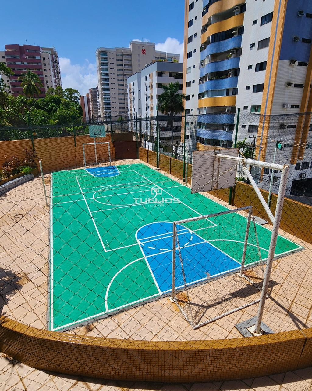 ALTO PADRÃO • ESPAÇO • SOFISTICAÇÃO