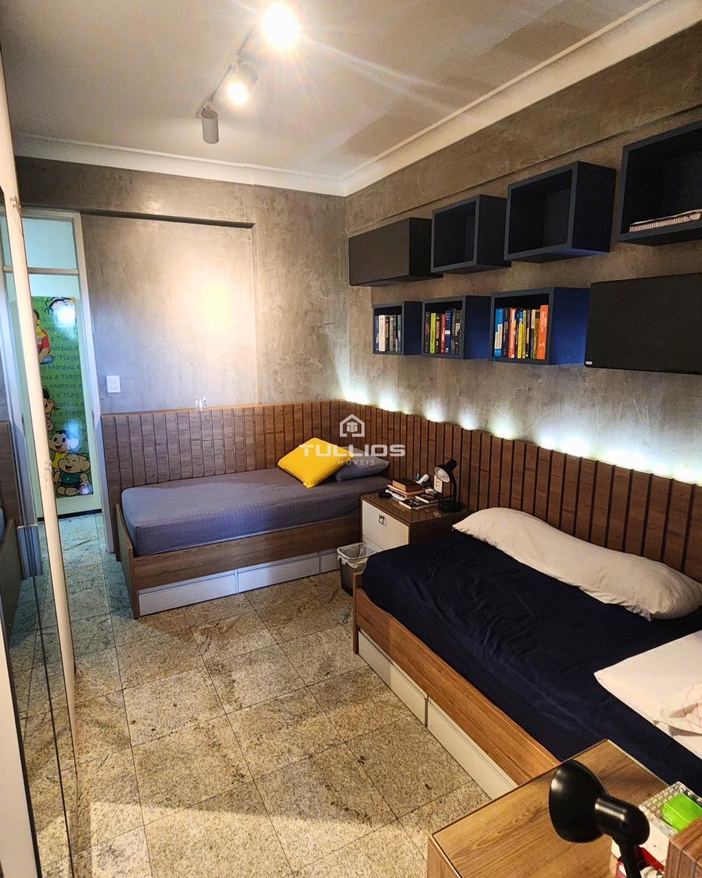 ALTO PADRÃO • ESPAÇO • SOFISTICAÇÃO