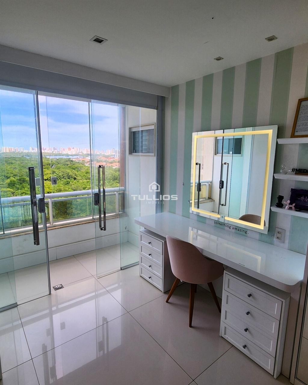 291m² | Vista mar eterna | Alto padrão absoluto