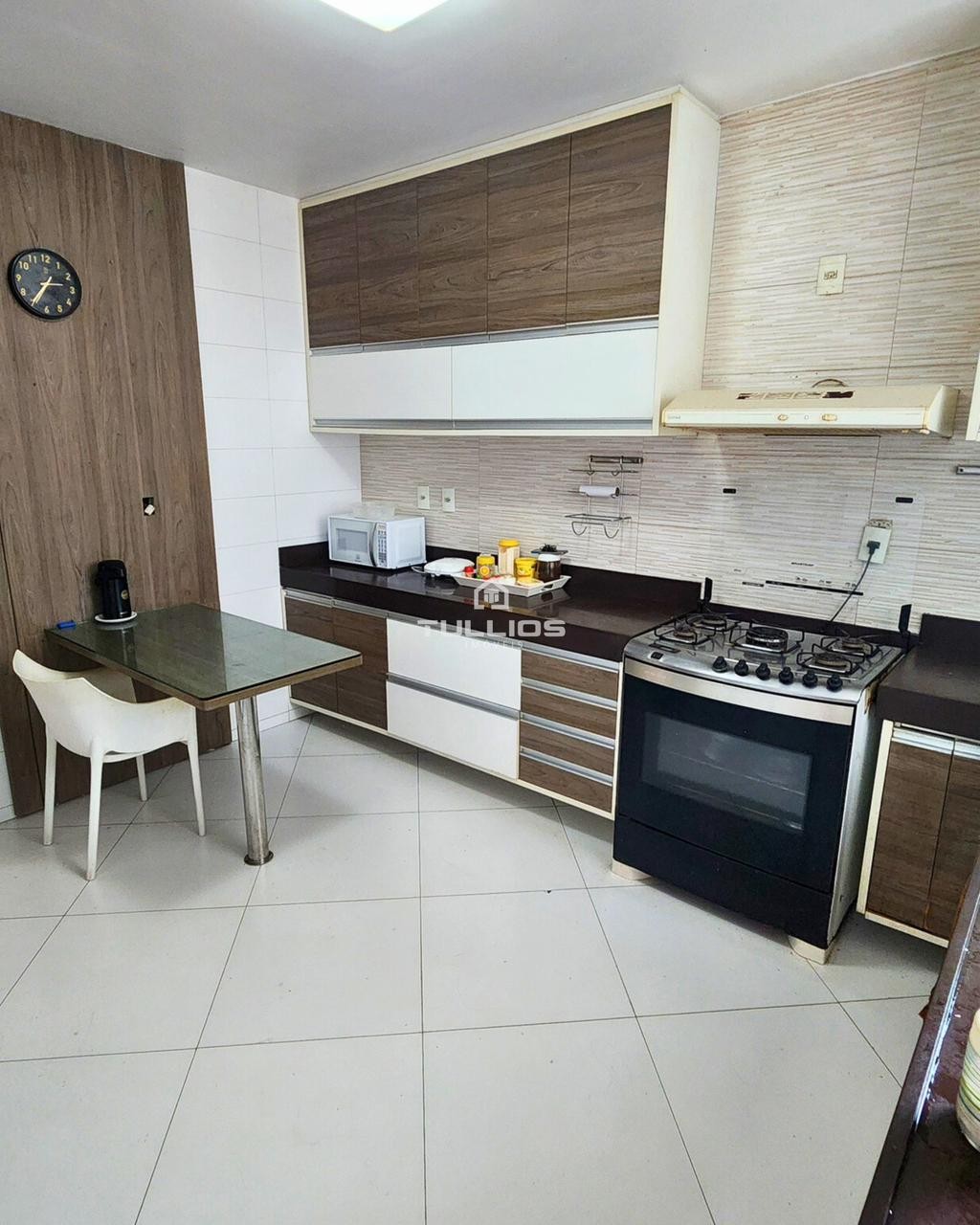 VENDE-SE | CASA NO SÃO FRANCISCO