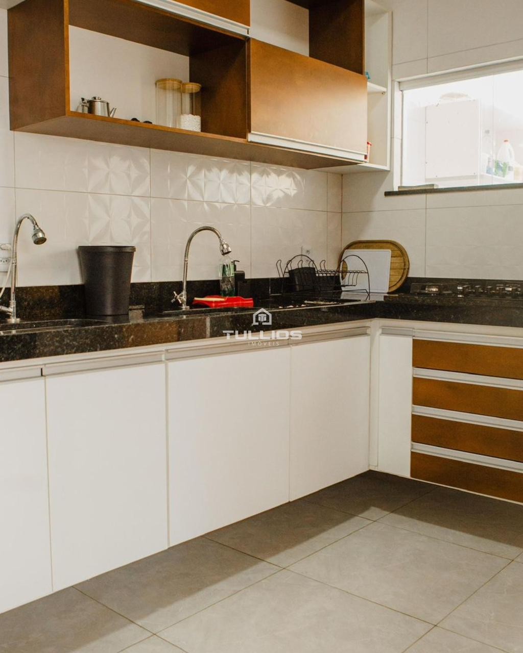 EXCELENTE CASA À VENDA EM BARREIRINHAS!