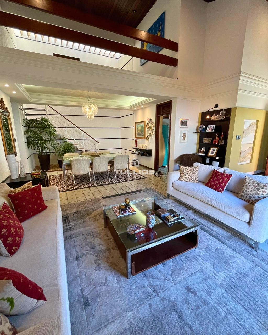 Belíssima casa no Olho D’Água — espaço, privacidade e localização privilegiada.