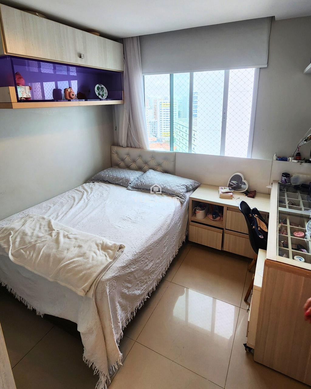 Vista de tirar o fôlego, andar alto e o padrão de conforto que você procura, na Ponta da Areia: