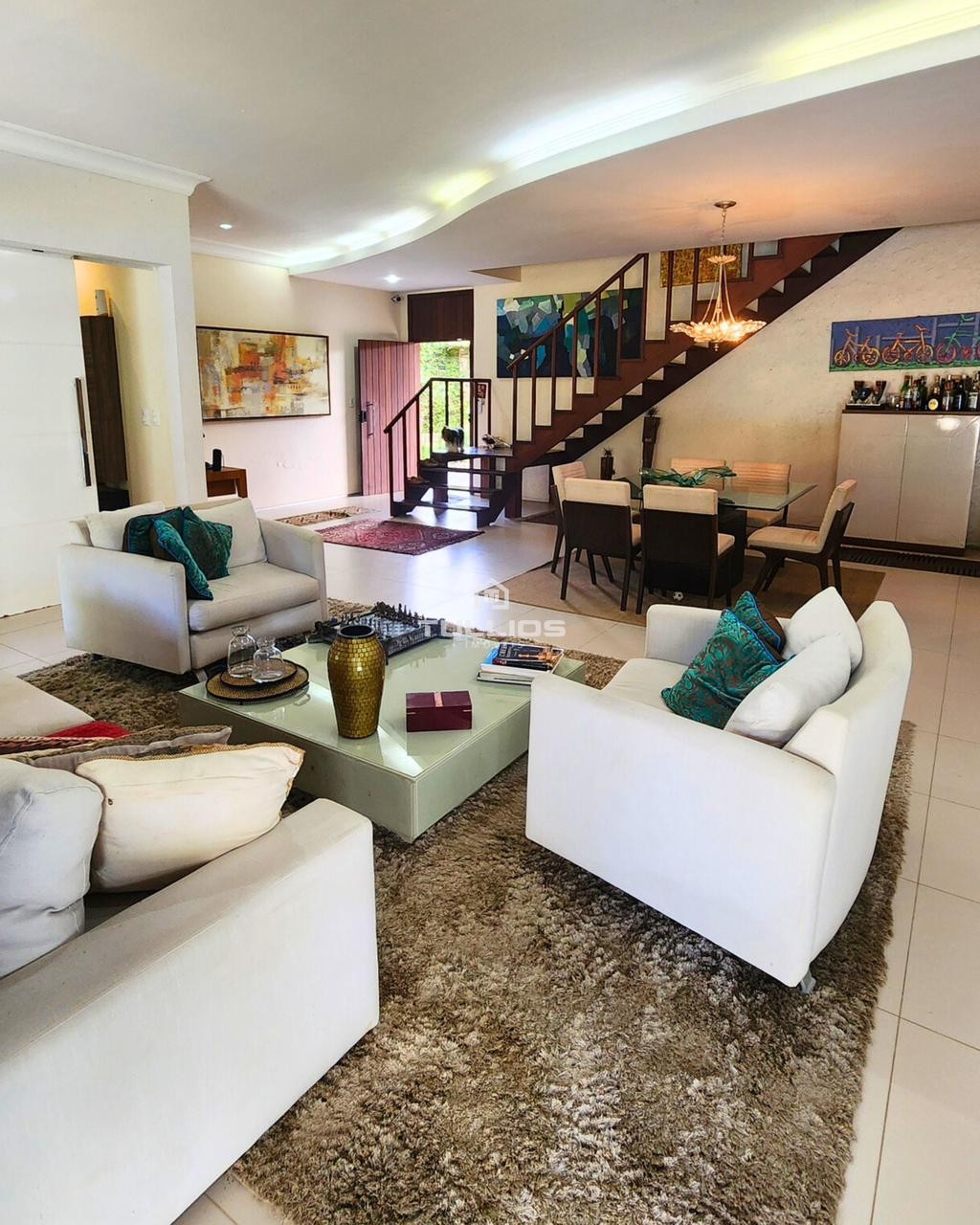 Casa no Calhau com espaço, conforto e lazer completo para toda a família.