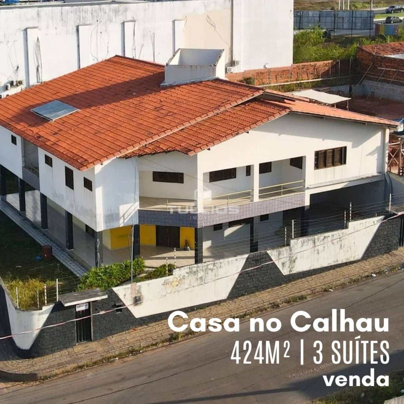 Casa a venda no calhau (para fins comerciais)