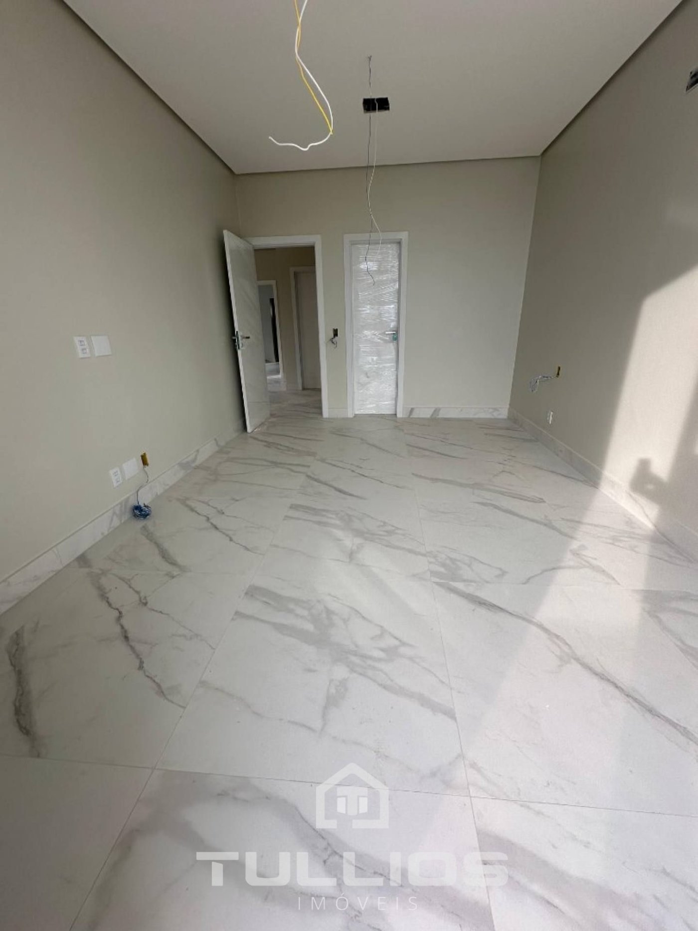Casa Duplex a Venda no Condomínio Damha Araçagy
